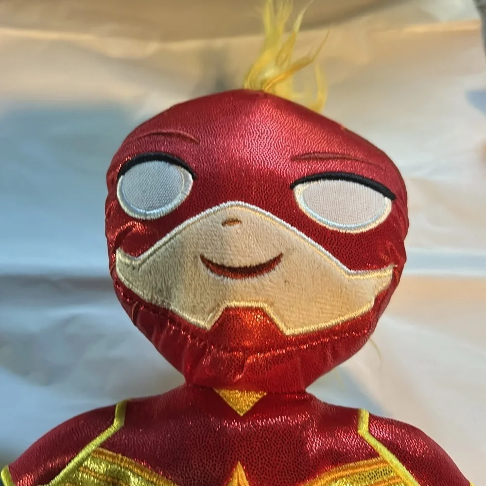 NWT Captain Marvel Plush Rope Dog Toy
